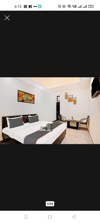 Hotel O K R Resdiancy Near Botanic Garden Of Indian Republic Ноида Екстериор снимка